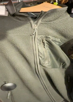 Peak Performance - M Pile Vest, marca: Peak Performance, estado: Nuevo con etiquetas, tamaño: S, 101,00 €, 106,75 € Protección al comprador Pro incluida