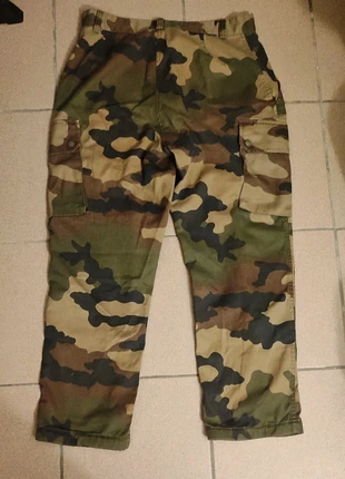 Camo pant, marke: sans marque, zustand: Sehr gut, größe: M, 10,00 €, 11,20 € inklusive Vinted-Käuferschutz