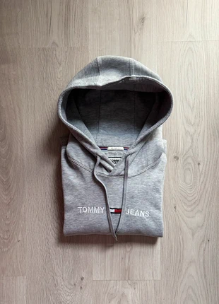 Sweat à capuche Tommy Hilfiger gris taille M relaxed fit Homme logo brodé, marke: Tommy Hilfiger, zustand: Sehr gut, größe: M, 29,00 €, 31,15 € inklusive Vinted-Käuferschutz