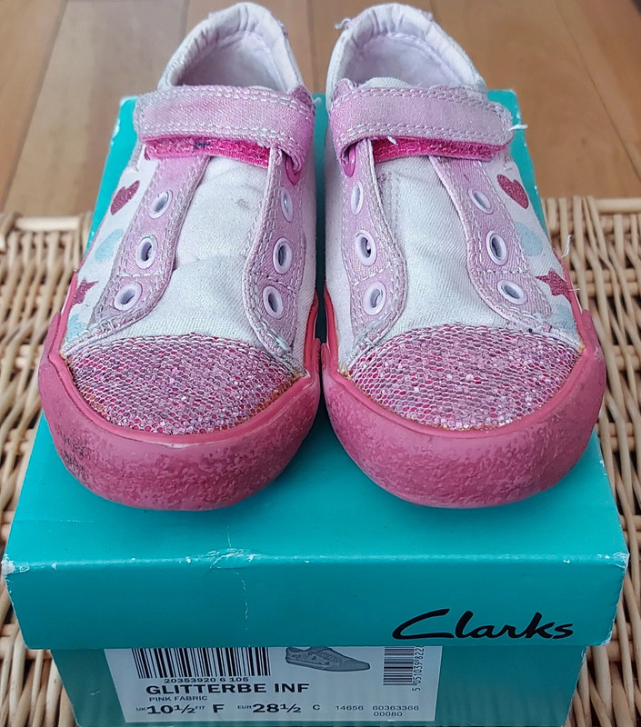 Clarks doodles clearance size 6