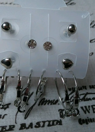 Lot boucles d'oreilles, zustand: Neu, 2,00 €, 2,80 € inklusive Vinted-Käuferschutz