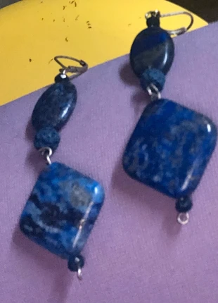 Boucles d’oreilles en lapis lazuli créations Velvetpapaye , marque: Créations Velvetpapaye, état: Neuf avec étiquette, 29,50 €, 31,68 € Protection acheteurs incluse