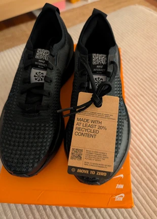 Oferta Black Friday 🖤 Nike Interact Run - Negras/Antracita - Talla 39 Unisex (NUEVAS con etiqueta), marque: Nike, état: Neuf avec étiquette, taille: 39, 54,90 €, 58,35 € Protection acheteurs incluse