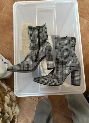 Botas médias, marca: CHC-Shoes, estado: Muito bom, tamanho: 40, €9.50, €10.68 inclui Proteção do Comprador