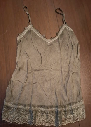 Topje, marque: H&M, état: Très bon état, taille: M / 38 / 10, 2,00 €, 2,80 € Protection acheteurs incluse