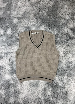 beige textured knit vest vintage retro style made in italy, marque: Vintage Dressing, état: Très bon état, taille: XL, 15,00 €, 16,45 € Protection acheteurs incluse