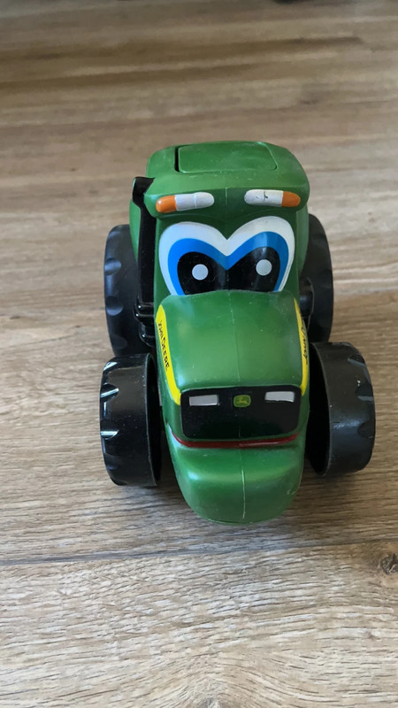 TOMY - Tracteur Jouet Enfant, Pousse Roule Johnny Le Tracteur de