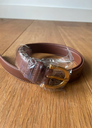 Real leather slim belt, merk: Vintage Dressing, staat: Nieuw zonder prijskaartje, maat: 110 cm, € 15,00, € 16,45 inclusief Kopersbescherming