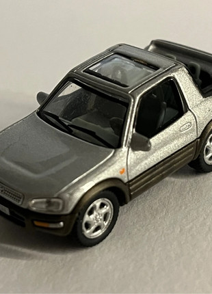 Obrázek k inzerátu: Toyota RAV4 1:72