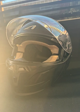 Casque intégral astone, marque: ASTONE, état: Bon état, 70,00 €, 74,20 € Protection acheteurs incluse