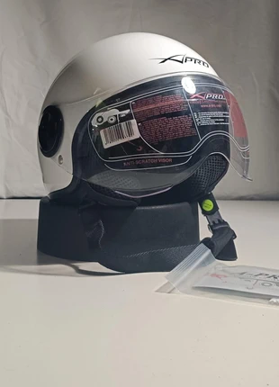 Casco JET Demi XPRO Zoom - Taglia L/XL con omologazione ECE R 22-05, brand: xpro, condizioni: Nuovo con cartellino, €28.00, €30.10 include la Protezione acquisti Pro