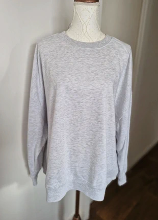 Sweat oversize femme Primark, brand: Primark, condition: Very good, size: XL / 42 / 14, €8.00, €9.10 includes Buyer Protection