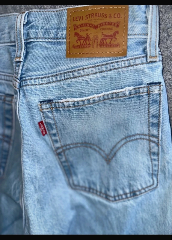 Jean bleu Levi's Wedgie Straight W23 - photo numéro 4