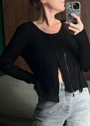 Pull asymétrique ouvert original noir La Fée Maraboutée T.M, marke: La Fee Maraboutee, zustand: Sehr gut, größe: M / 38 / 10, 19,00 €, 20,65 € beinhaltet Vinted-Käuferschutz Pro