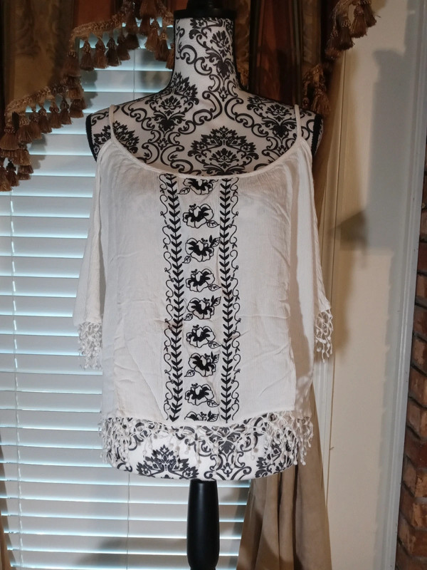 Boho style rue 21 blouse 1