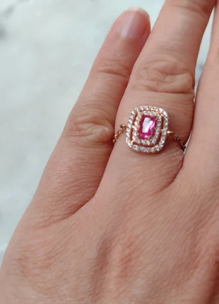 Bague imitation saphir rose vintage chaînette argent 925, marque: Vintage Dressing, état: Très bon état, taille: Ajustable, 4,00 €, 4,90 € Protection acheteurs incluse