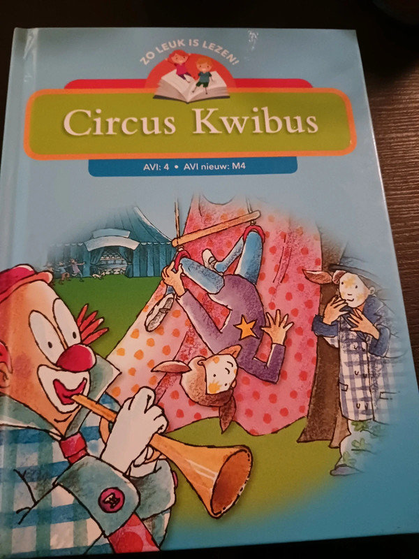 Boek circus kwibus 1