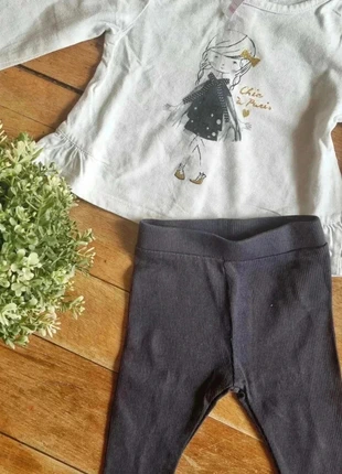 Ensemble haut / t-shirt manches longues - Legging - 6 mois fille - Gémo / Kiabi, marke: Kiabi, zustand: Sehr gut, größe: 3-6 Monate / 62, 4,50 €, 5,43 € inklusive Vinted-Käuferschutz