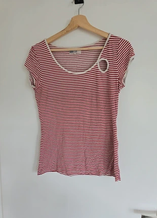 Pier one red & white stripe top M, marque: Pier One, état: Satisfaisant, taille: M / 38 / 10, 2,00 €, 2,80 € Protection acheteurs incluse