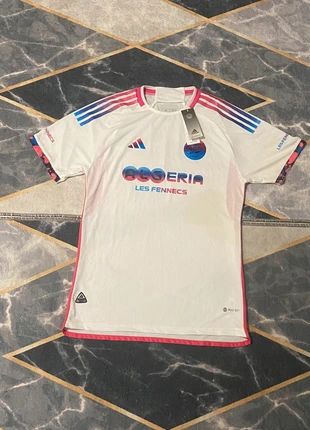 Maillot Algérie blanc – Taille XL – Neuf avec étiquette, marque: adidas, état: Neuf avec étiquette, taille: XL, 12,50 €, 13,83 € Protection acheteurs incluse