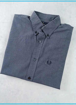 Chemise Fred Perry petits carreaux - Manches Longues - Logo brodé - Gris foncé - Taille S, marque: Fred Perry, état: Très bon état, taille: S, 17,00 €, 18,55 € Protection acheteurs (Pro) incluse