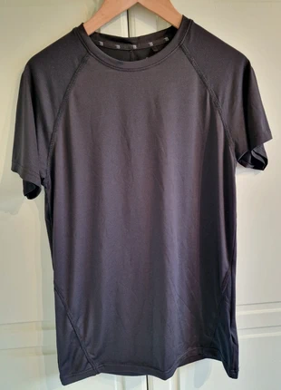 Exercise Top Size L, brand: T&B, condition: Very good, size: L, £1.00, £1.75 includes Buyer Protection