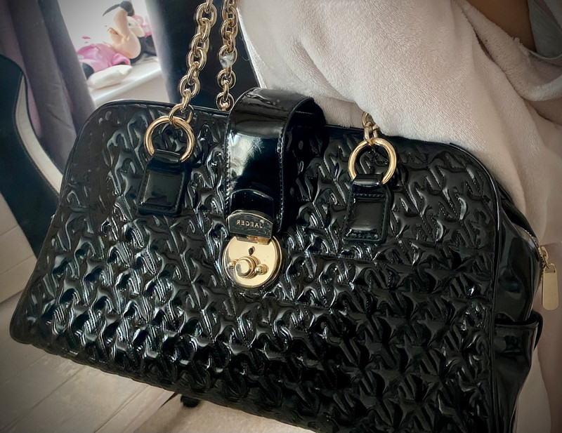 Jaeger Black Quilted Gold Chain Bag Vinted