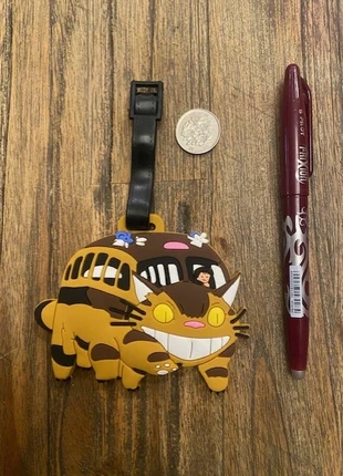 etiquette bagage chatbus chat neko kawaii, marke: Studio Ghibli, zustand: Sehr gut, 9,00 €, 10,15 € inklusive Vinted-Käuferschutz
