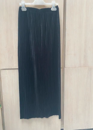 Jupe noir longue droite effet éventail, marque: ASOS, état: Très bon état, taille: S / 36 / 8, 7,00 €, 8,05 € Protection acheteurs incluse