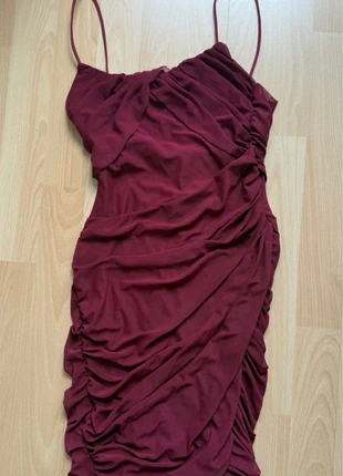 Asos Kleid Figurbetont, merk: ASOS, staat: Heel goed, maat: XS / 34 / 6, € 10,00, € 11,20 inclusief Kopersbescherming