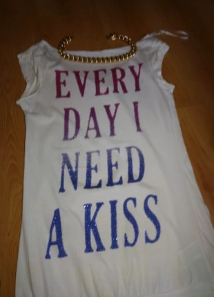 Camiseta pedrería , marca: Marca, estado: Nuevo sin etiquetas, tamaño: S / 36 / 8, 20,00 €, 21,70 € Protección al comprador incluida