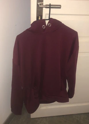 Pull Bordeaux , marke: Amisu, zustand: Gut, größe: XL / 42 / 14, 1,50 €, 2,28 € inklusive Vinted-Käuferschutz
