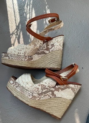 Leren espedrillas slangenprint, sleehak maat 39, merk: Paloma Barcelo, staat: Heel goed, maat: 39, € 25,00, € 26,95 inclusief Kopersbescherming