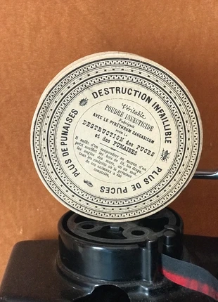 Boîte ancienne, marque: boîte ancienne, état: Très bon état, 12,00 €, 13,30 € Protection acheteurs incluse