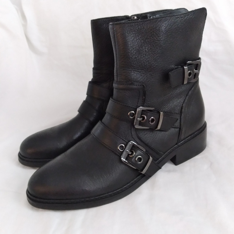 Kendall Kylie Nori Leather Moto Boots Size 8.5M Vinted