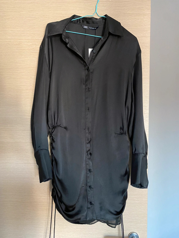 Vestito drappeggiato clearance satinato zara