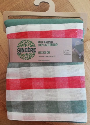 Nappe 150x200 neuf, brand: Sincere, condition: New with tags, €12.00, €13.30 includes Buyer Protection