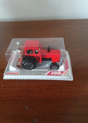 Modello trattore 208 majorette, marke: Majorette, zustand: Gut, größe: Einheitsgröße, 12,00 €, 13,30 € inklusive Vinted-Käuferschutz