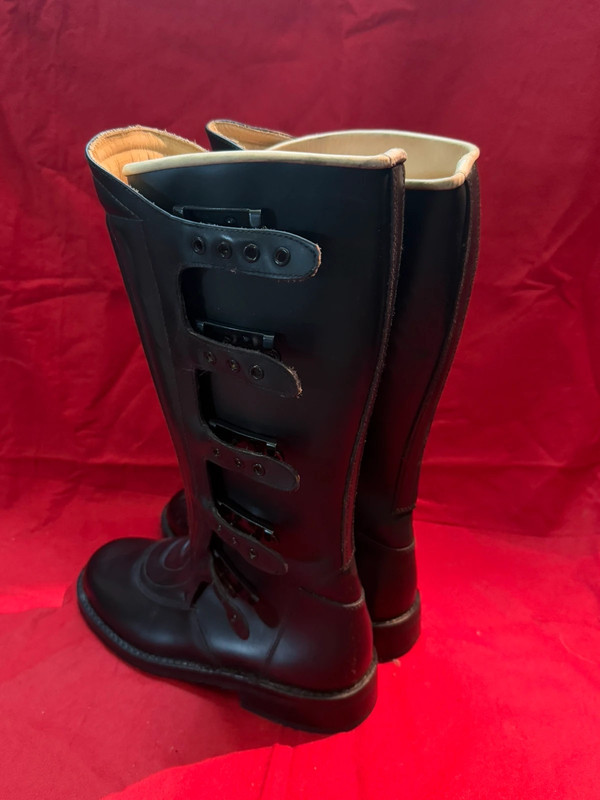 Stivali 5 fibbie motociclista militari carabinieri polizia vintage epoca mai usati