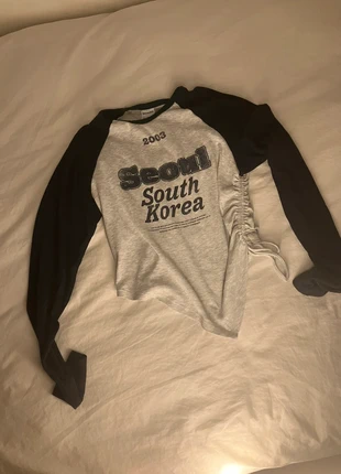 Seol cutout top, brand: Bershka, condition: New without tags, size: S / 36 / 8, €5.00, €5.95 includes Buyer Protection