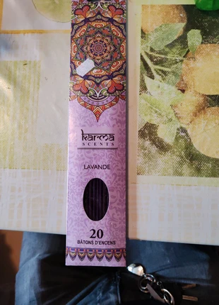Bâtonnets d encens senteur lavande marque karma scents 20 pieces, marque: Karma, état: Neuf avec étiquette, 2,00 €, 2,80 € Protection acheteurs incluse