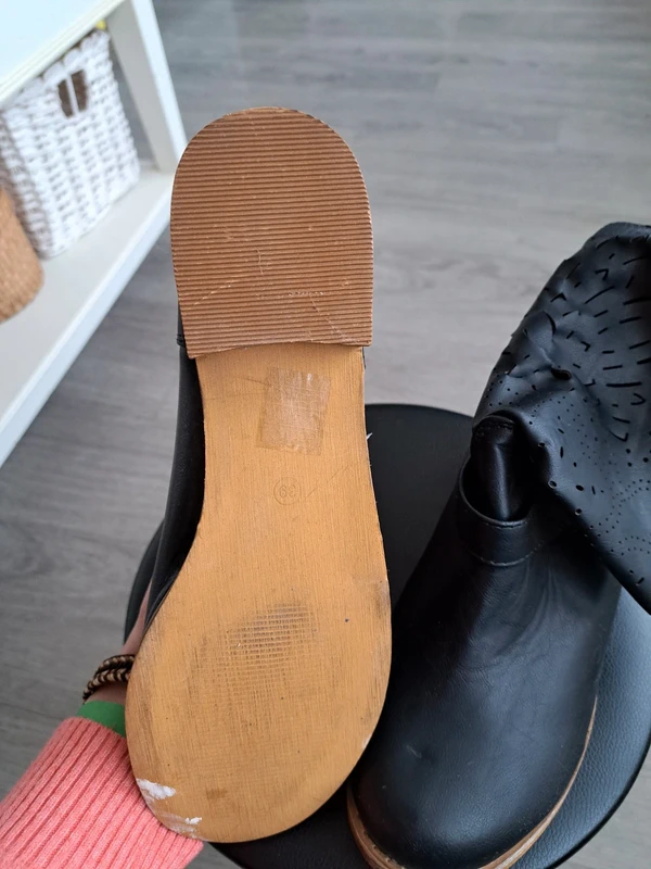 Bottines noires originales - photo numéro 7