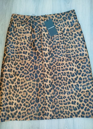 Falda estampado leopardo Sfera Collection, merk: Sfera Collection, staat: Nieuw met prijskaartje, maat: M / 38 / 10, € 29,99, € 32,19 inclusief Kopersbescherming