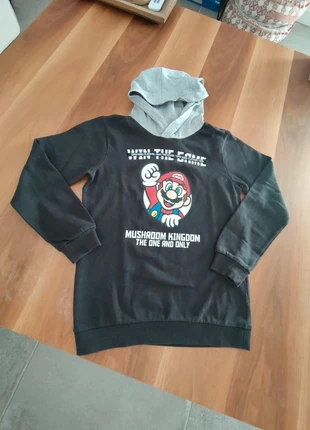 Pull Mario Bros Nintendo, marque: Nintendo, état: Neuf sans étiquette, taille: 12 ans / 152 cm, 10,00 €, 11,20 € Protection acheteurs incluse