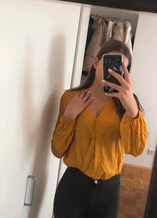 Gelb weiß gepunkteter Body , marque: OVS, état: Très bon état, taille: XS / 34 / 6, 3,00 €, 3,85 € Protection acheteurs incluse