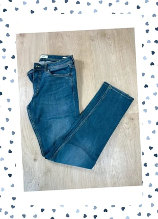 Pantalon Jean JULES enfants slim #Tom taille W26 L32, marca: Jules, estado: Muito bom, tamanho: S, €11.00, €12.25 inclui Proteção do Comprador