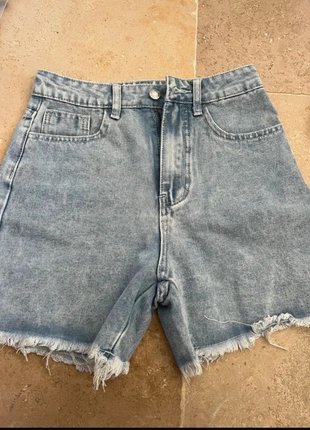 Short en jean femme, marque: Shein, état: Neuf avec étiquette, taille: S / 36 / 8, 6,00 €, 7,00 € Protection acheteurs incluse