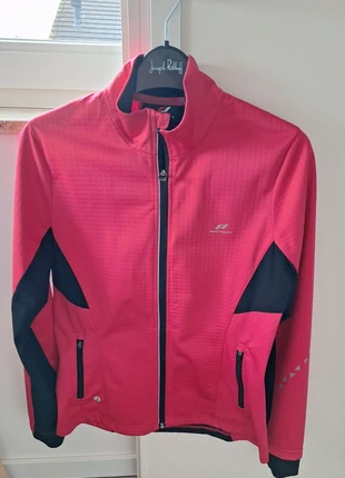 Hardloopjasje maat XS, merk: Pro Touch, staat: Heel goed, € 12,50, € 13,83 inclusief Kopersbescherming