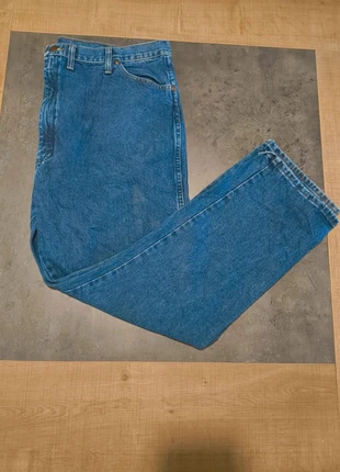 Jean Wrangler bleu stonewash – Taille 42x30 – Très bon état, merk: Wrangler, staat: Heel goed, maat: W42 | FR 52, € 9,10, € 10,26 inclusief Kopersbescherming
