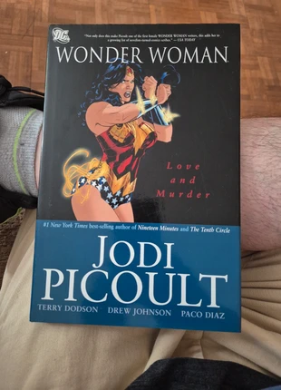 Dc wonder woman graphic novel, condition: Very good, £9.00, £10.15 includes Buyer Protection